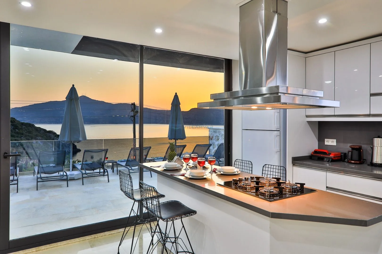 Villa Loca Kışla