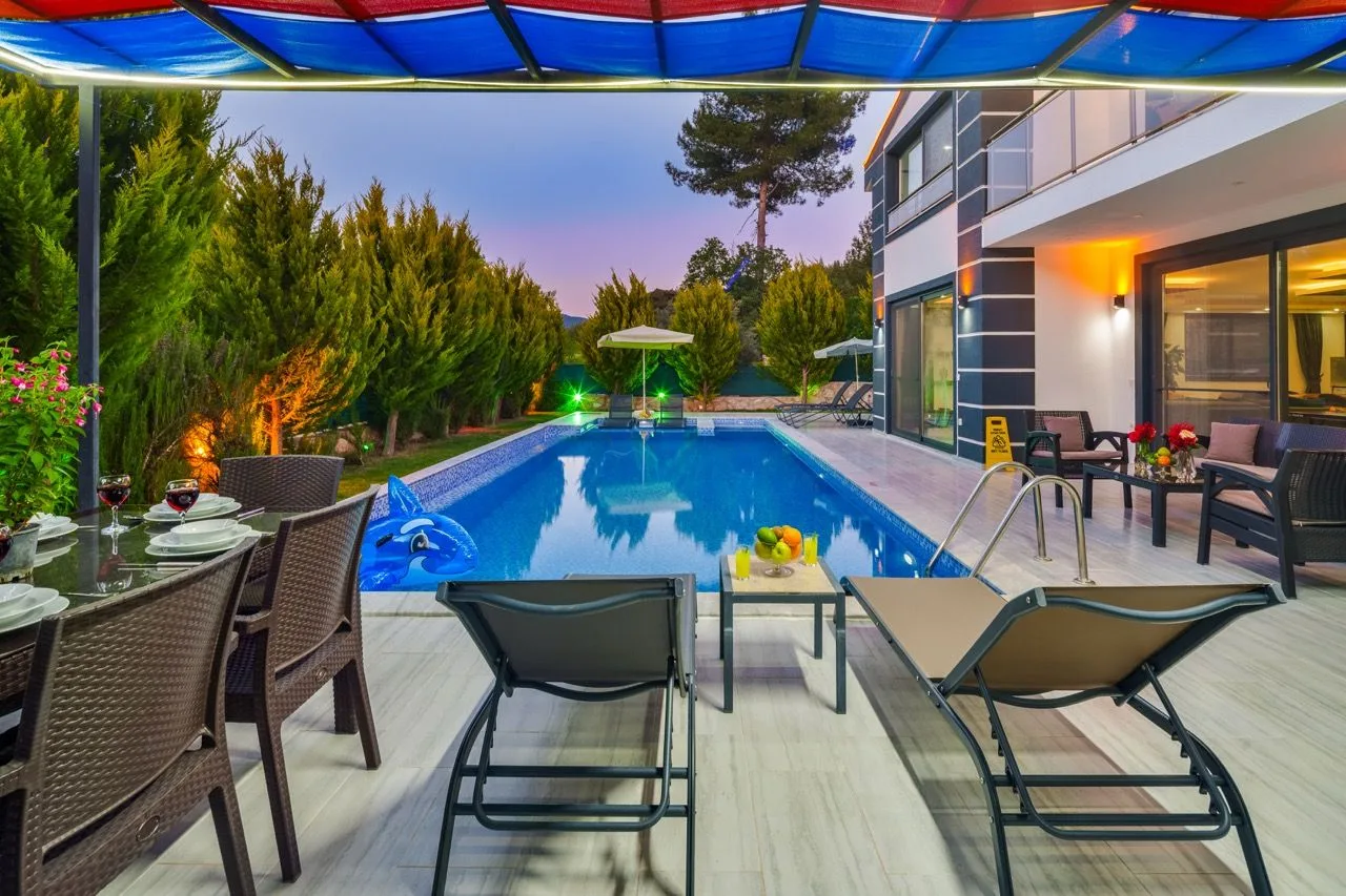 Villa Gold