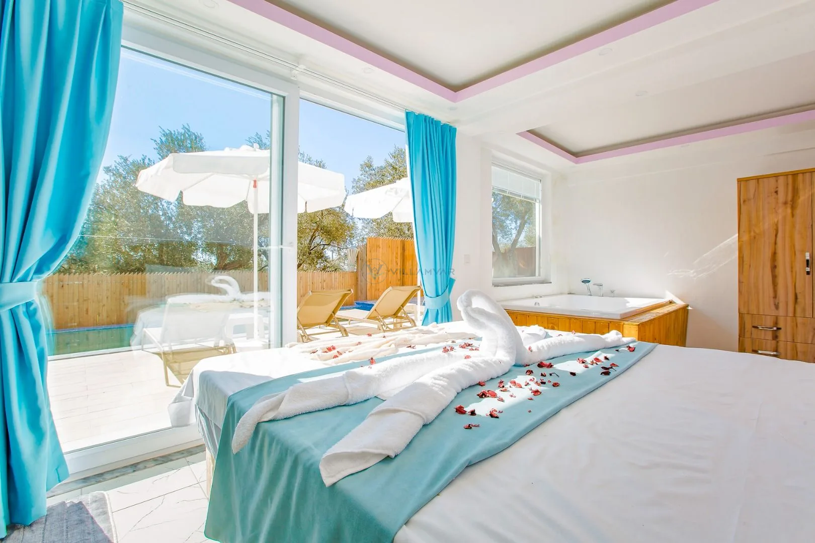 VL-BK Villa Ovalı