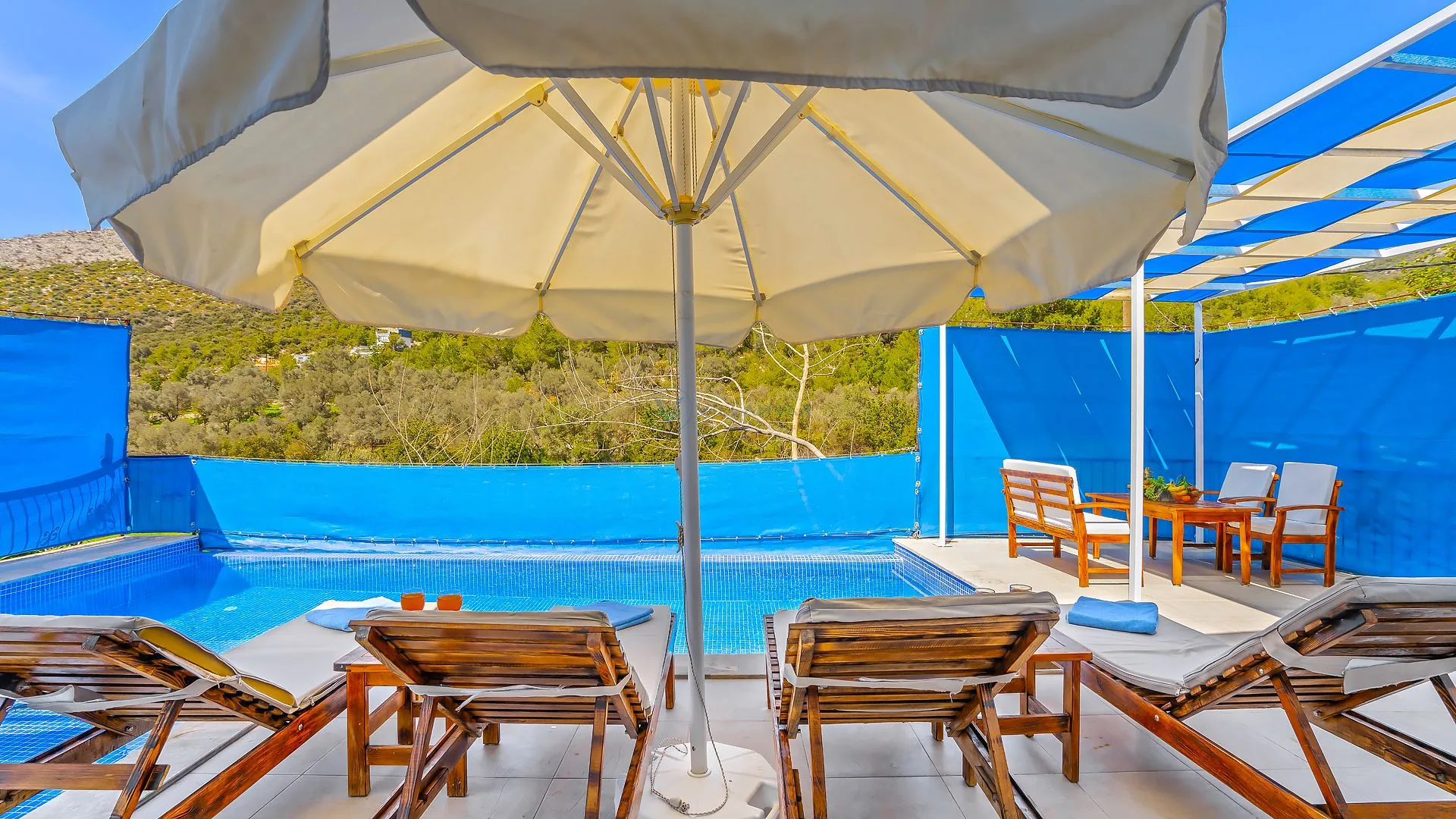 Villa Nadya