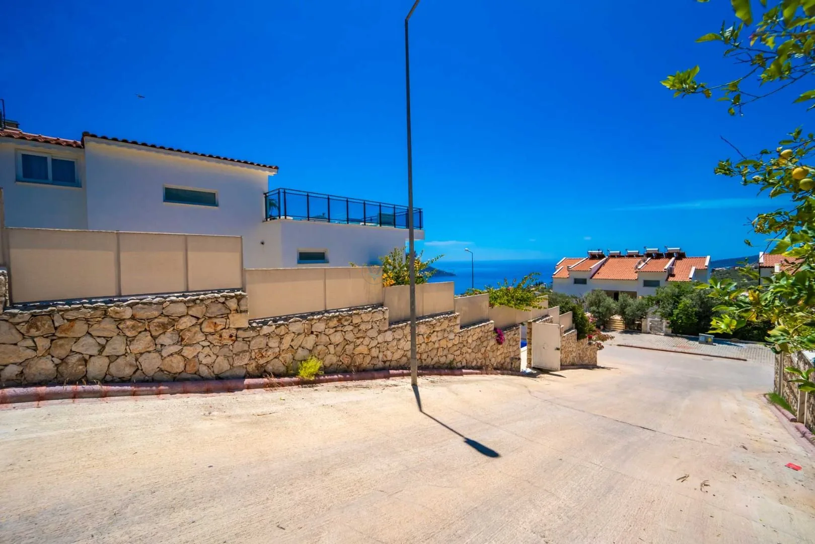 Villa Trios