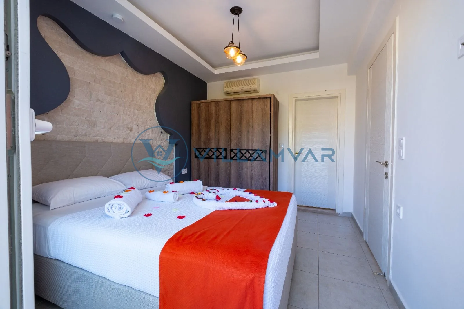 Villa Silver Orkide