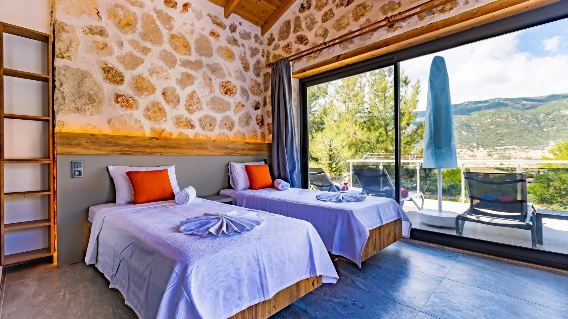Villa Moonhouse