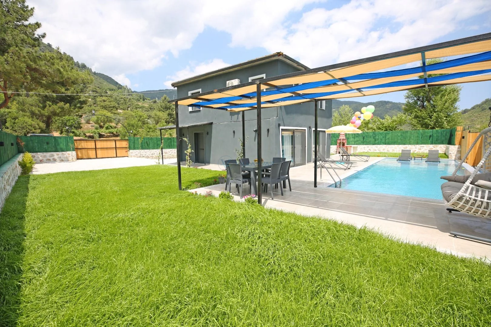 Villa Ecrinsu