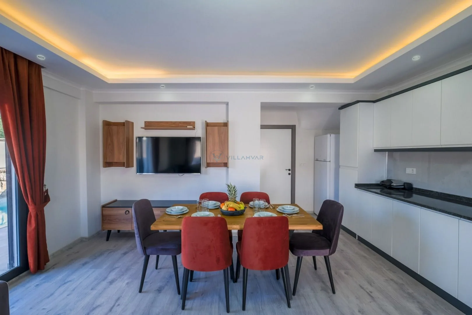 Villa Maske Duo
