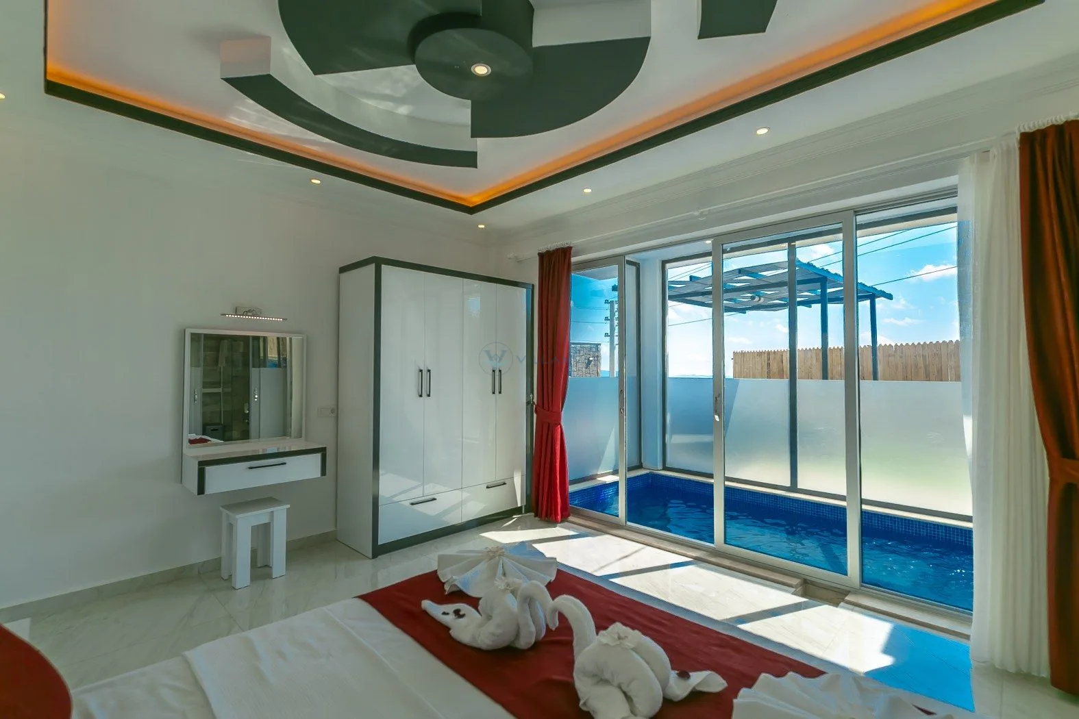Villa Simirna Şeftali