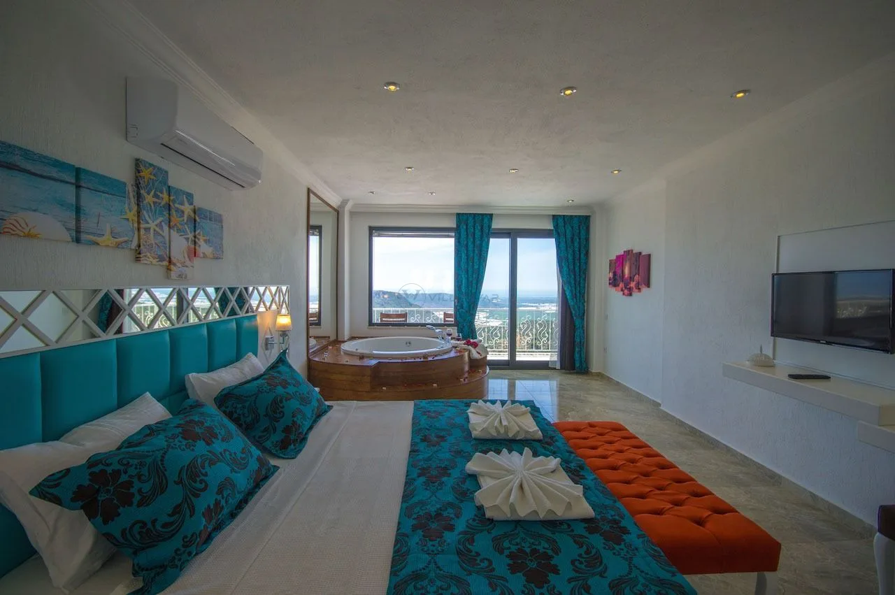 Villa Adelya