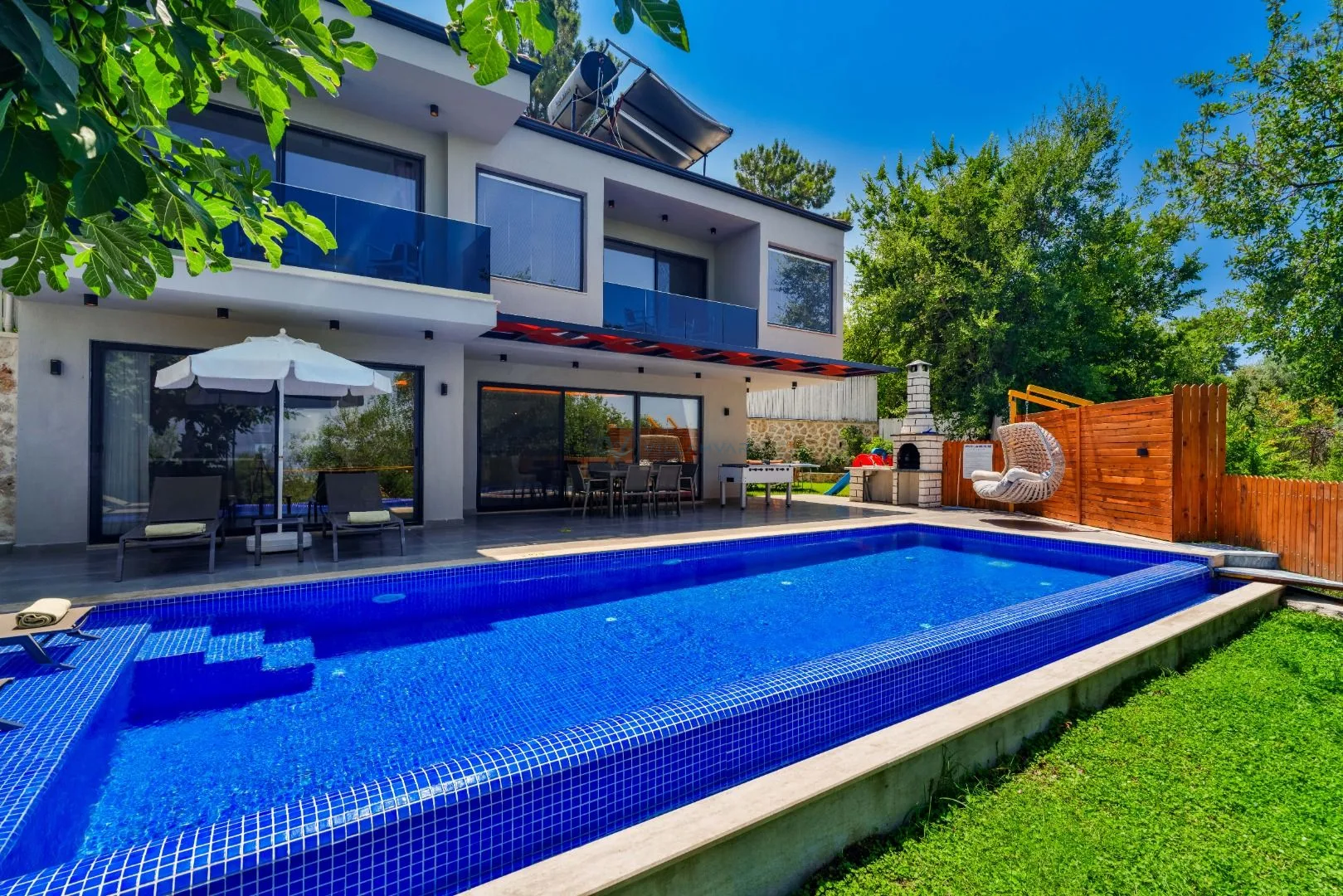 Villa Lalin Üzümlü