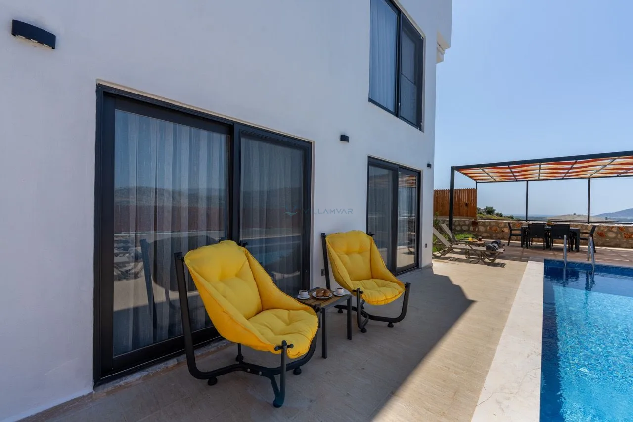 Villa Şirinler 2