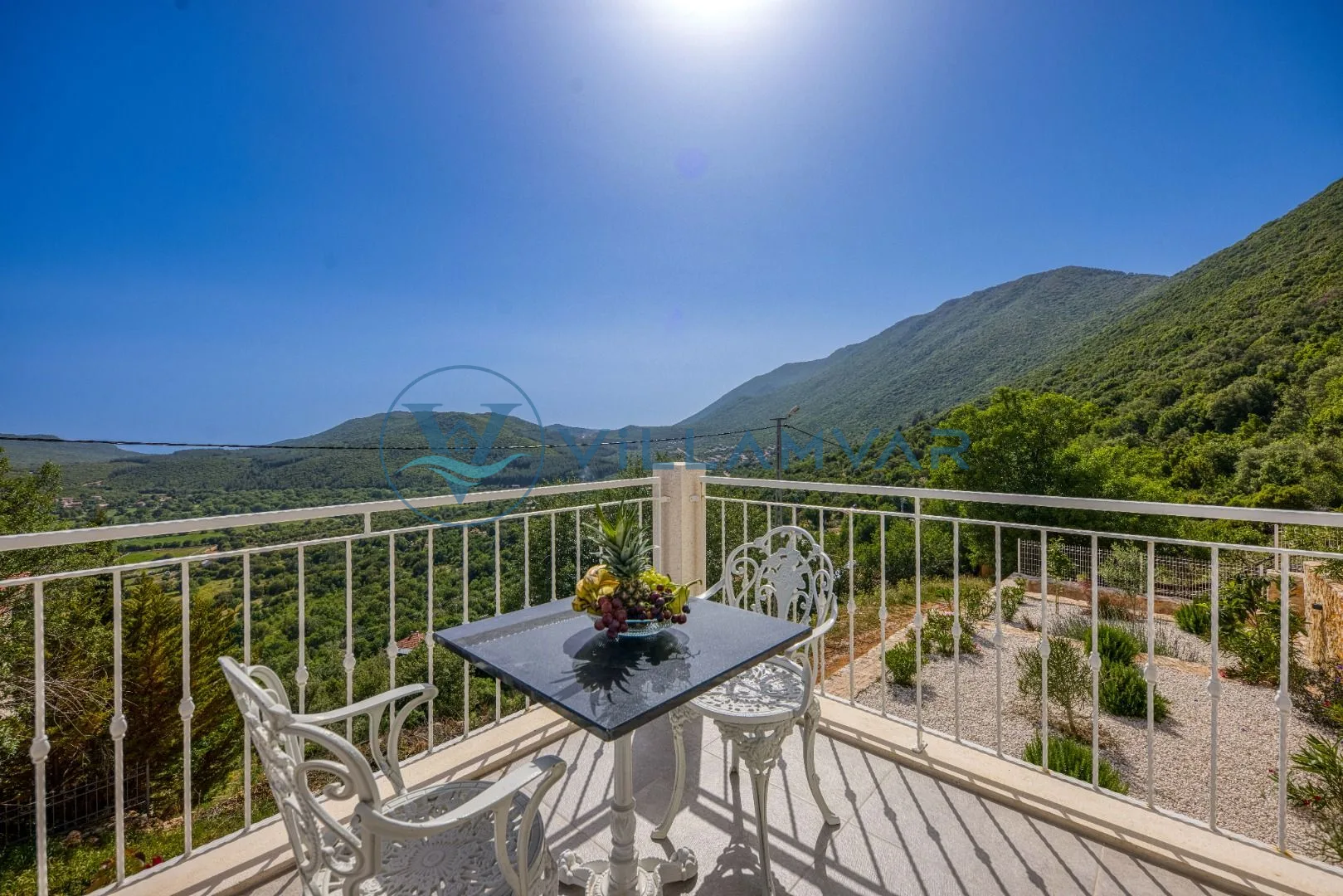 Villa Orientes