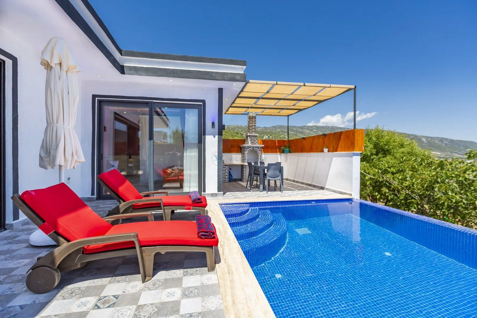 Villa Derin Duo