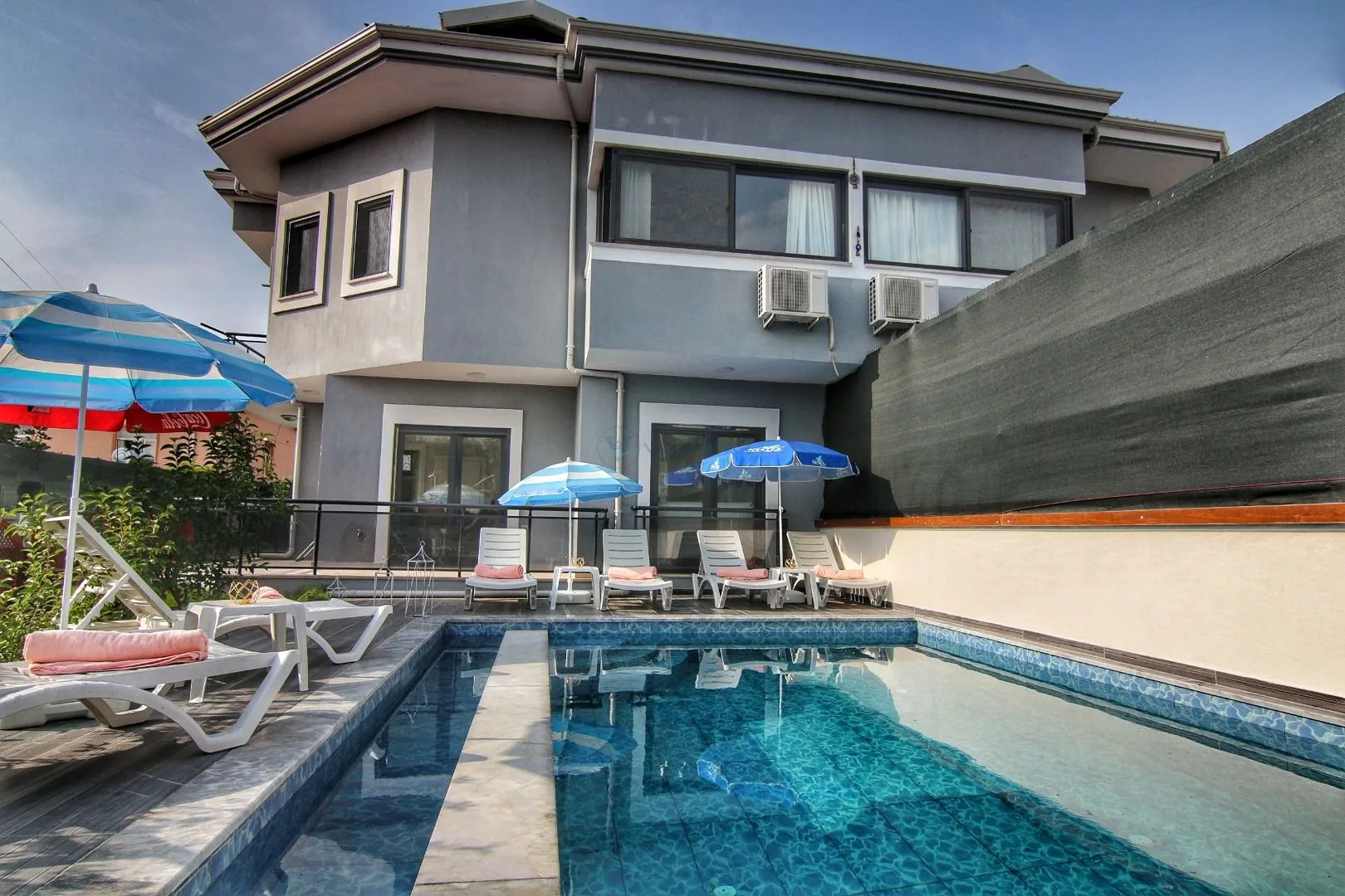 Villa Aras 1