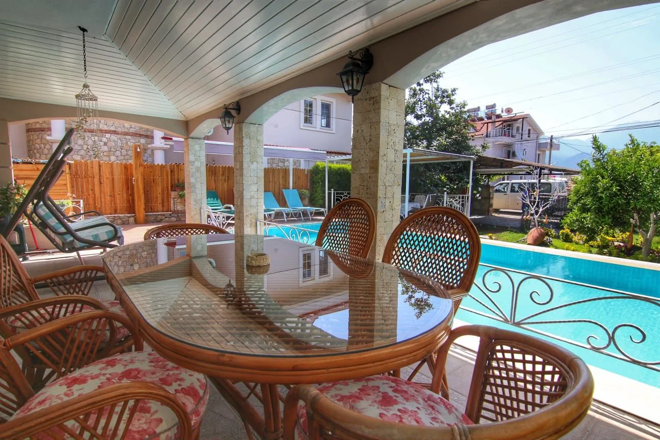 Villa Ata