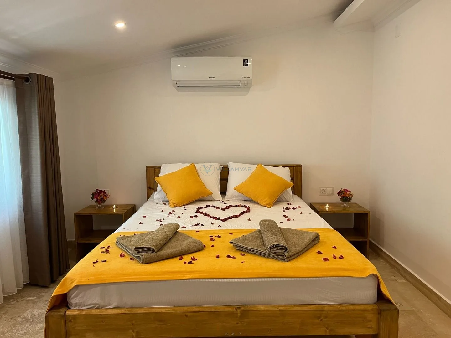 Villa Vector House