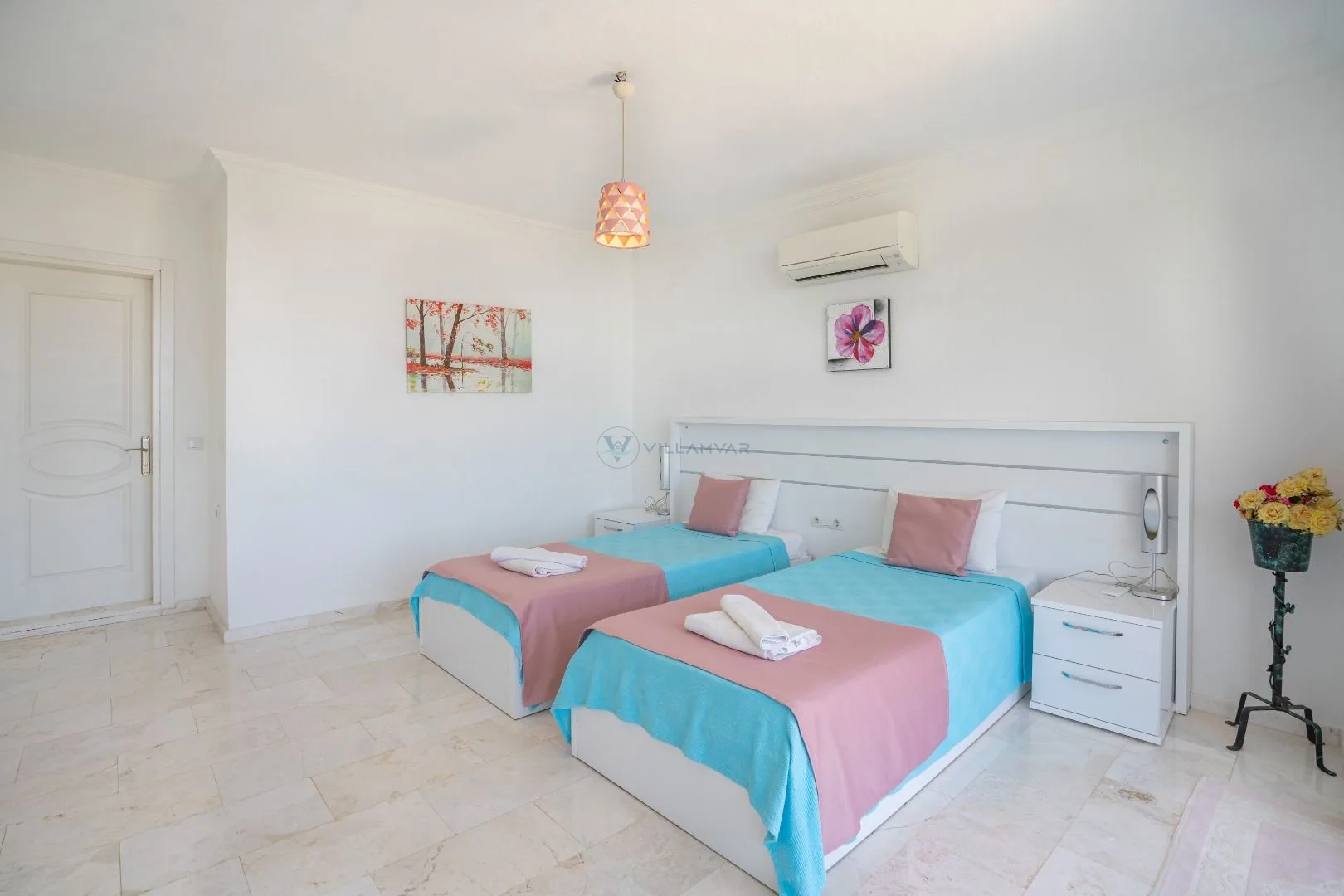 VR Villa Lider