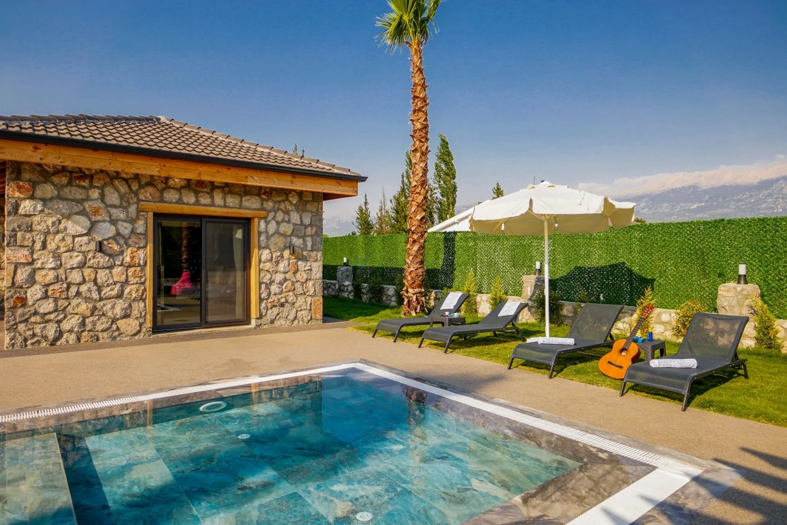 Villa Sierra