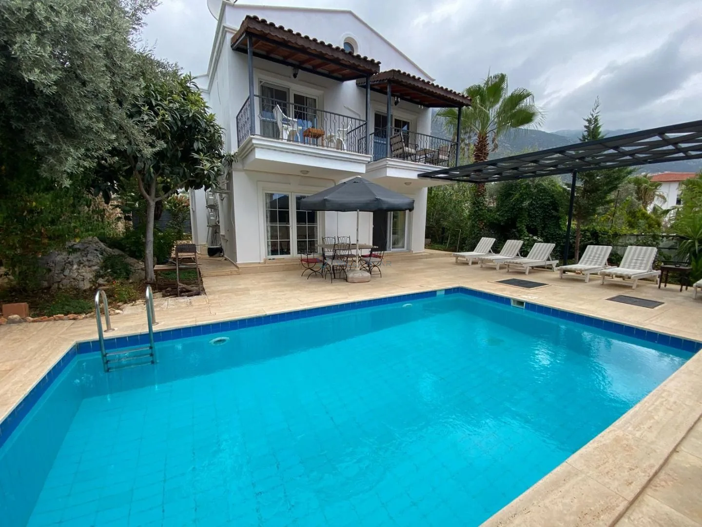 Villa Leton Kleo 1