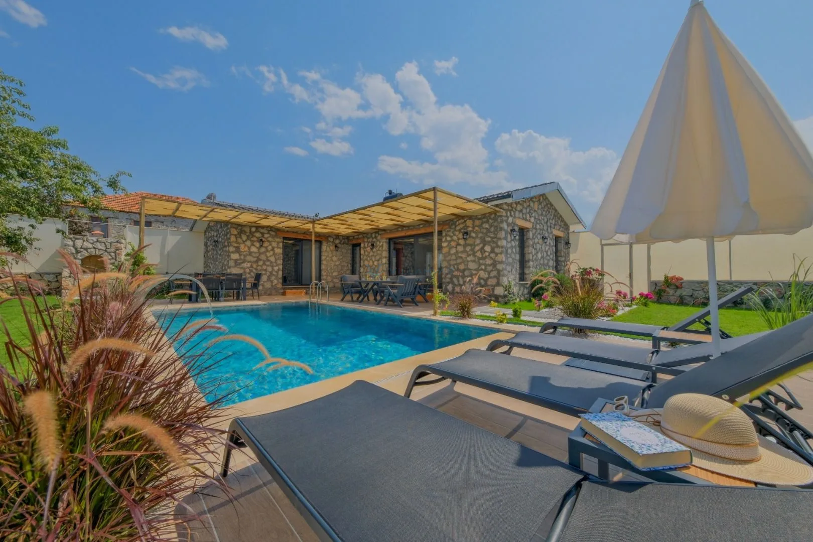 Villa İris
