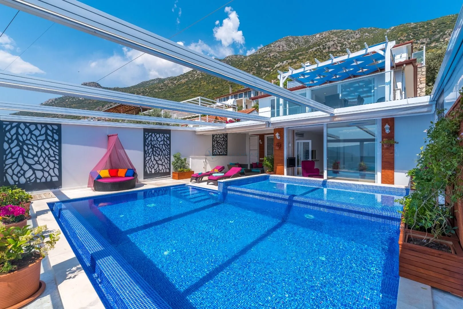 Villa Sood