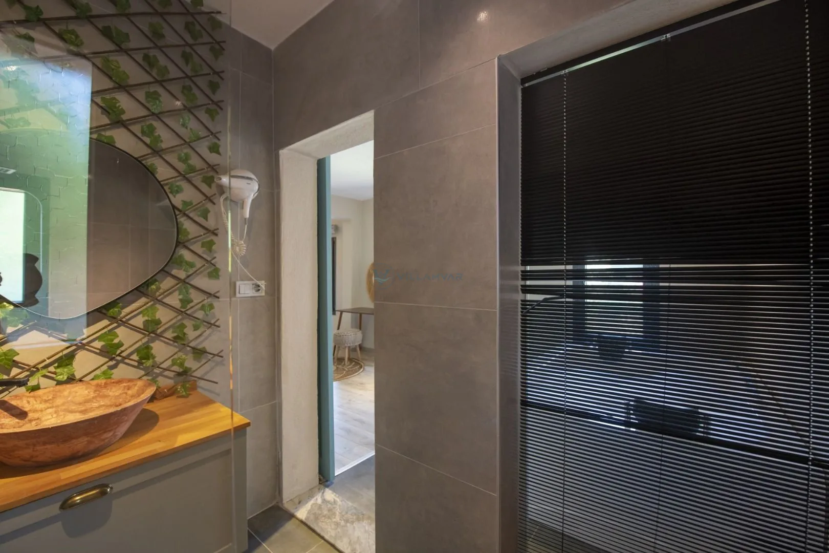 Villa Calvin Mini