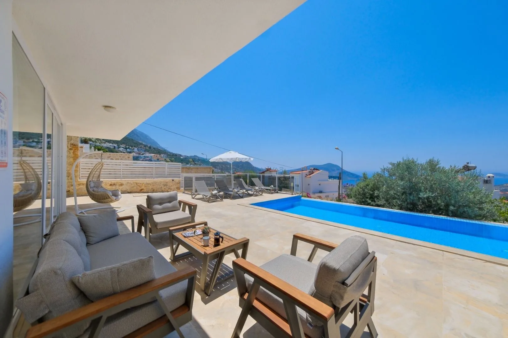 Villa Lumi 2
