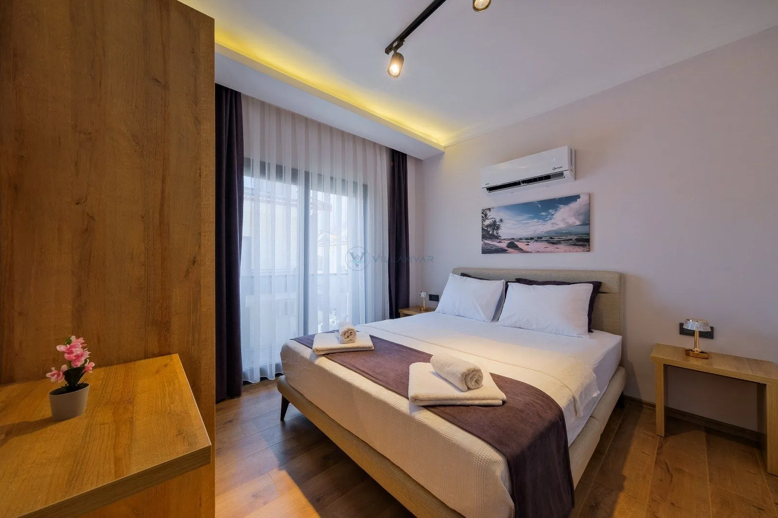 Light Suite Apart 5