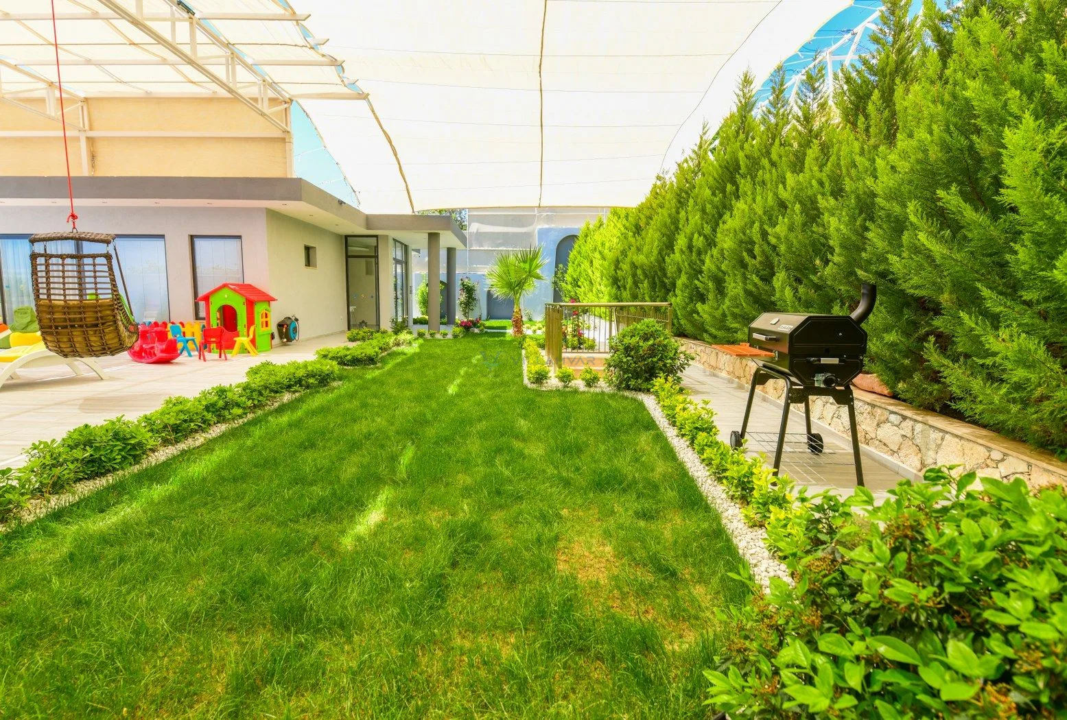 Villa Ali S