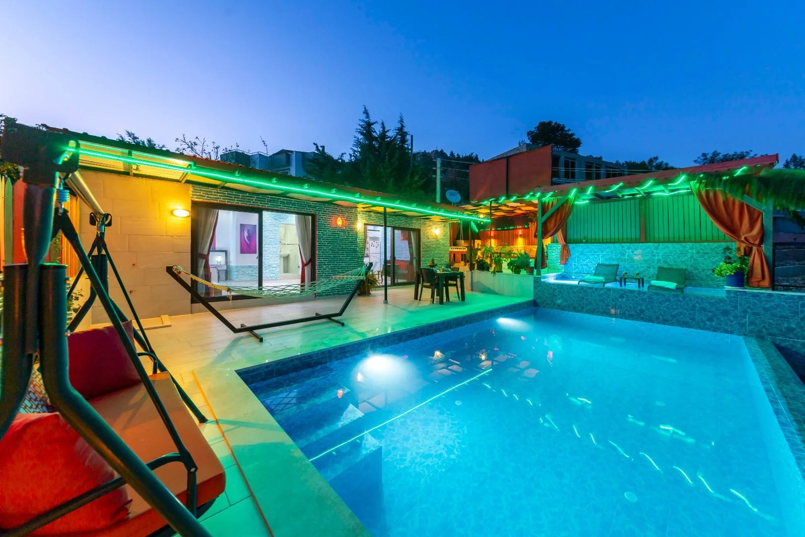Villa Rainbow