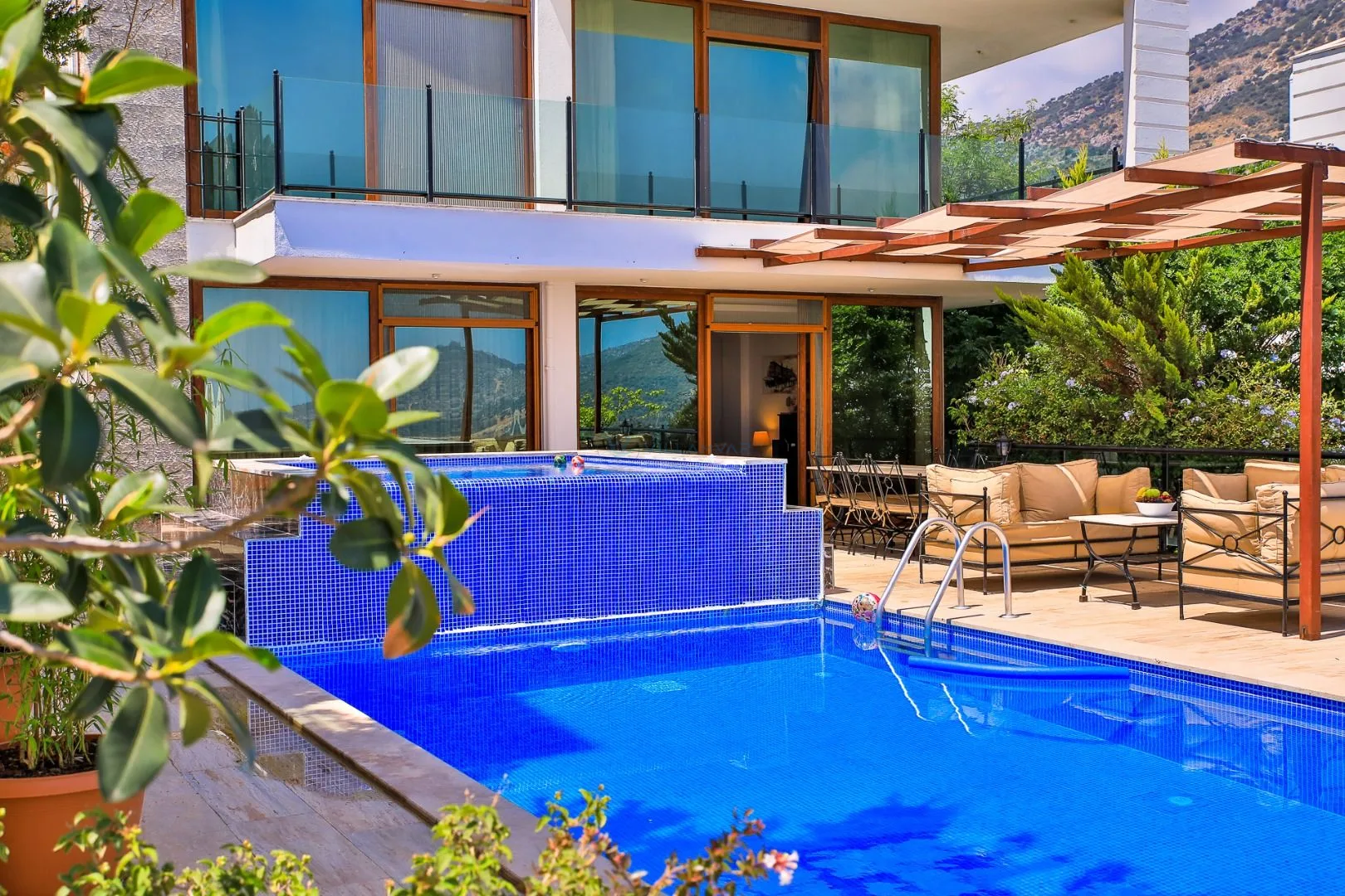 Villa Batı 2