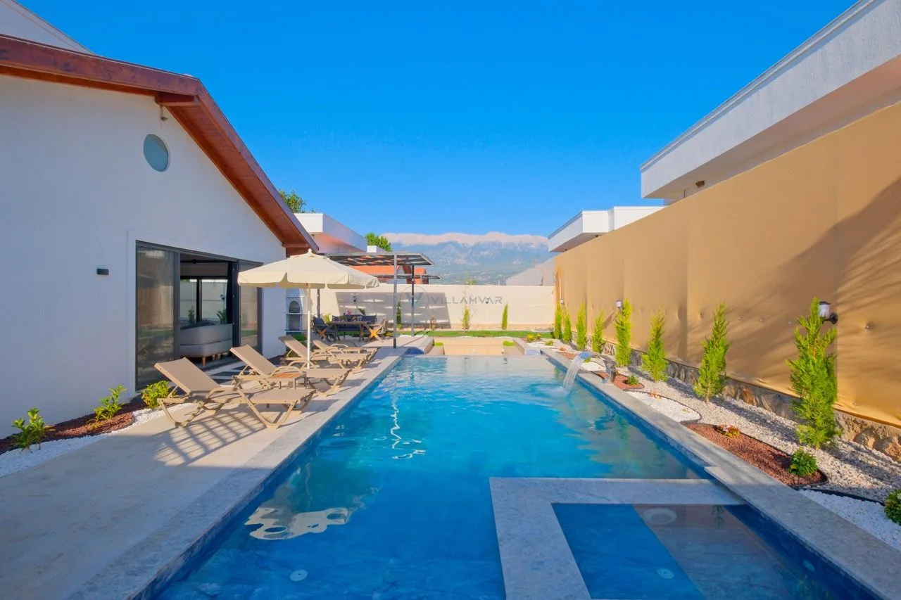 Villa Pakira 2