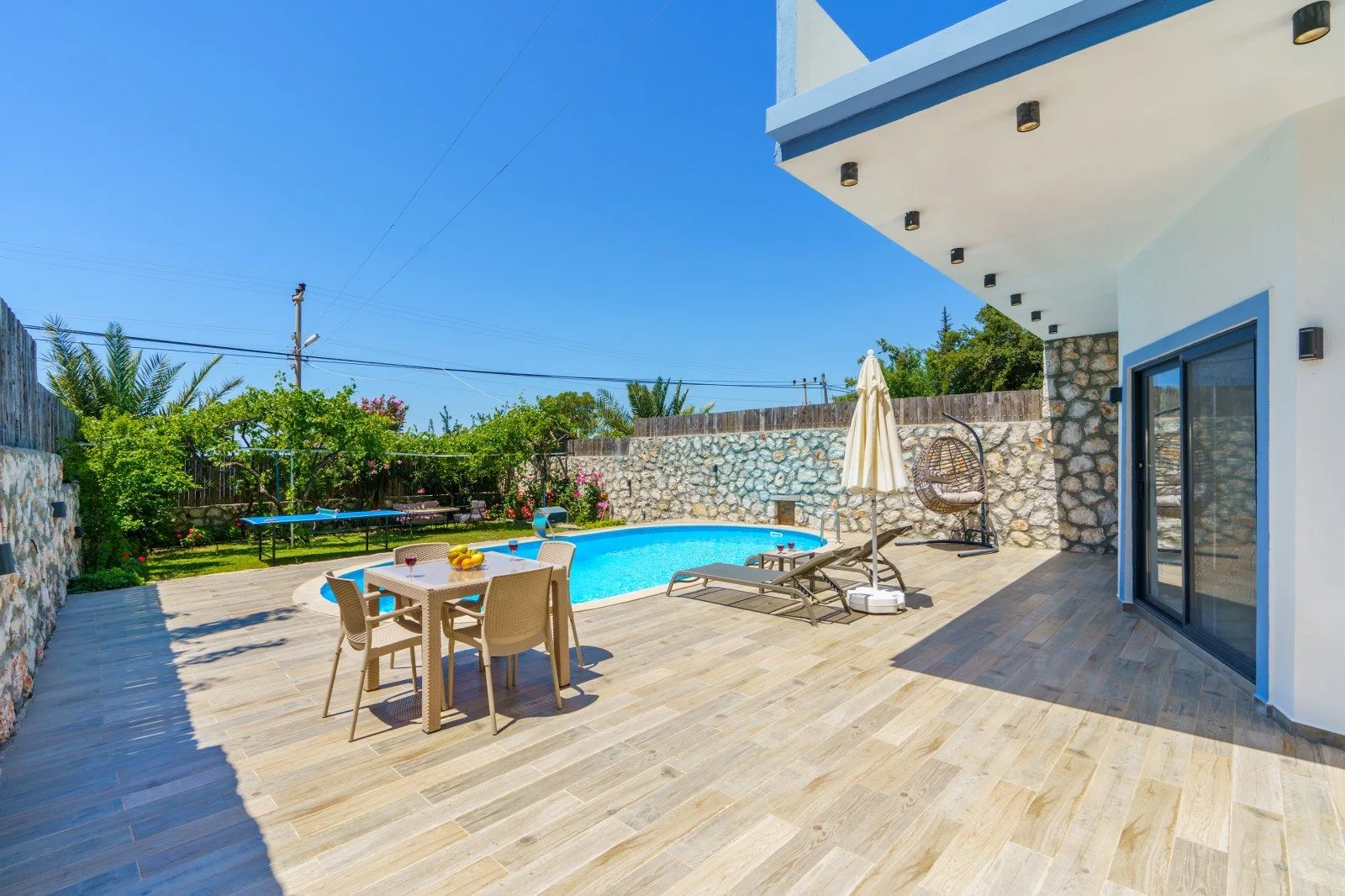 Villa Epica Duo