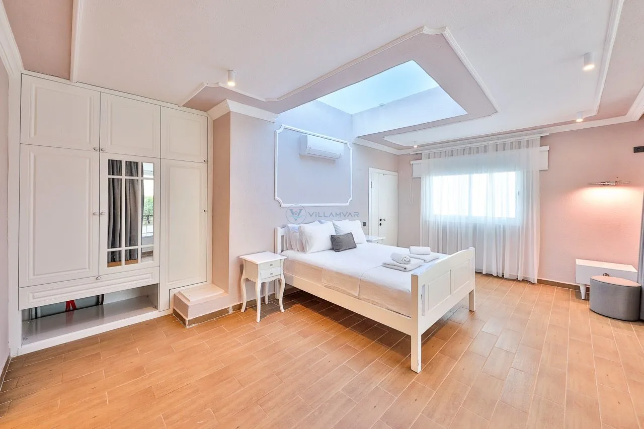 Villa Olive Garden