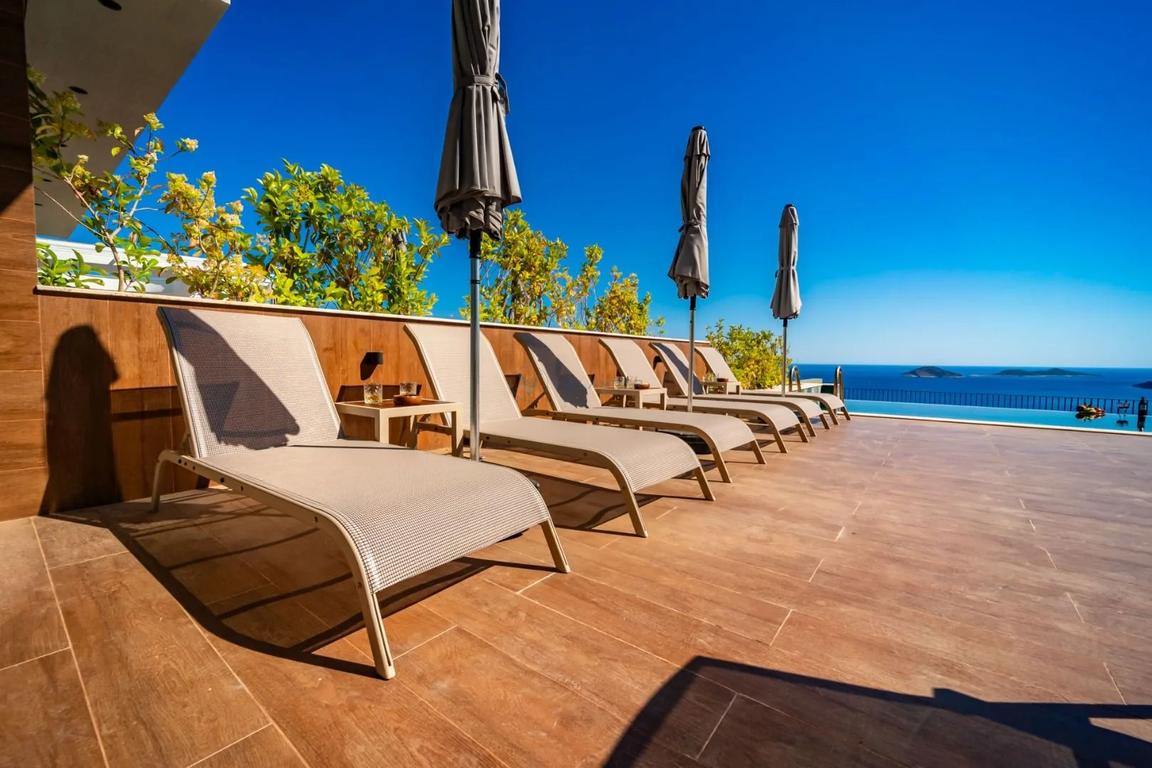 Villa Aura D
