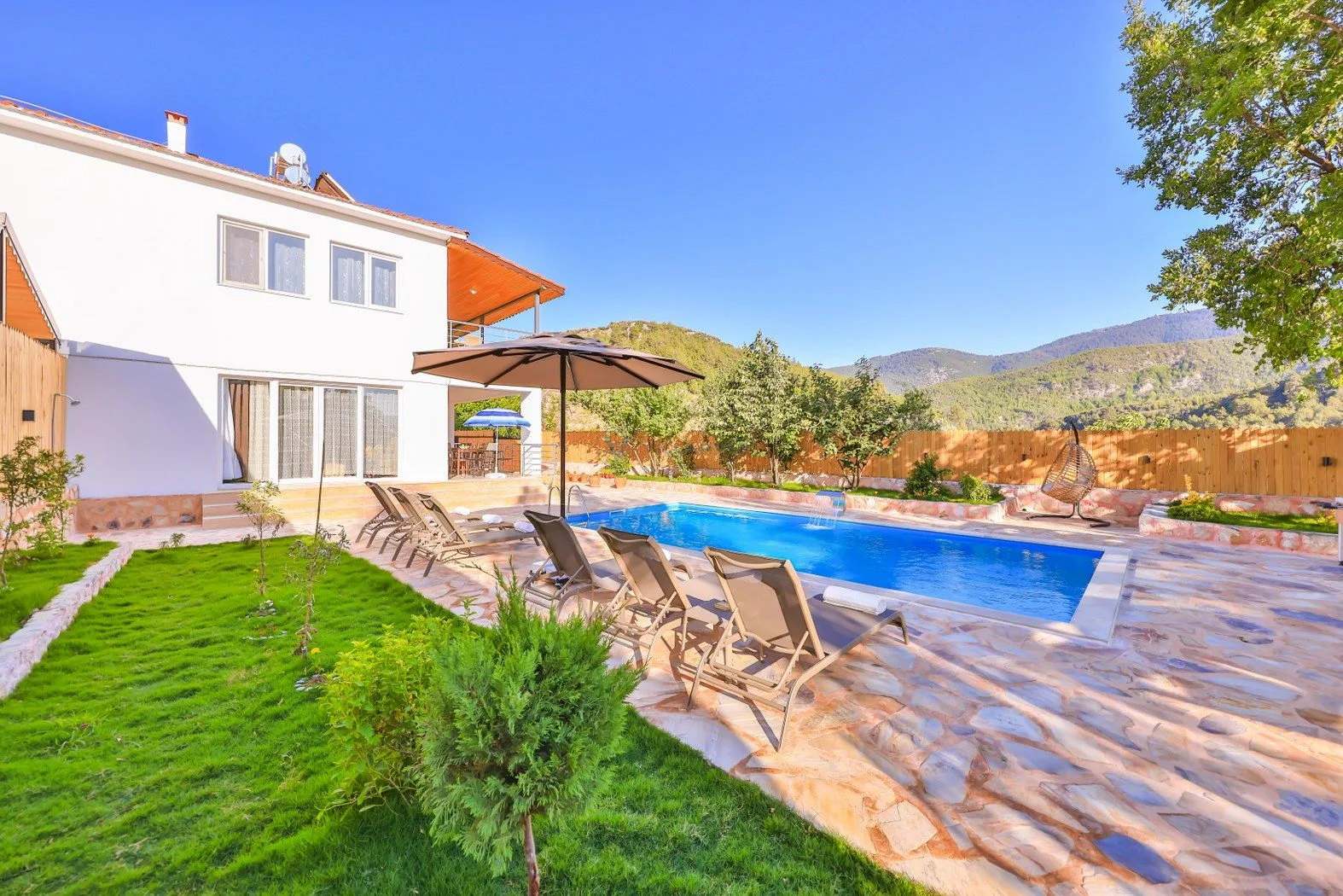 Villa Dr
