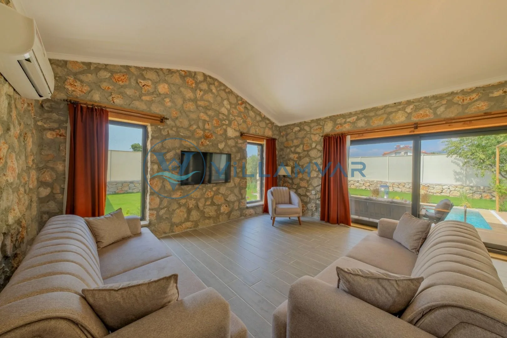 Villa İris