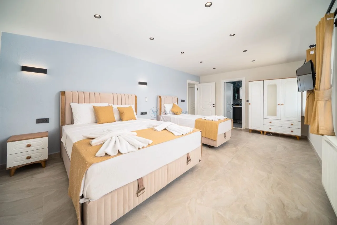 Villa Genesis 2