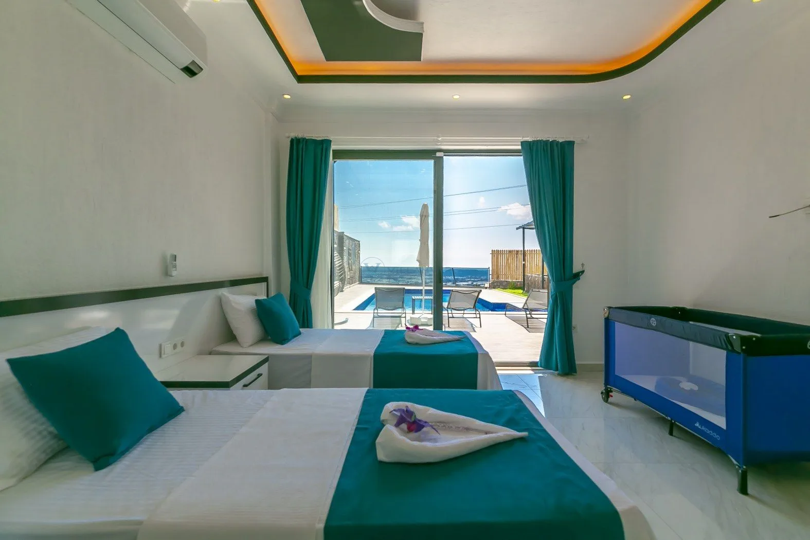 Villa Simirna Şeftali