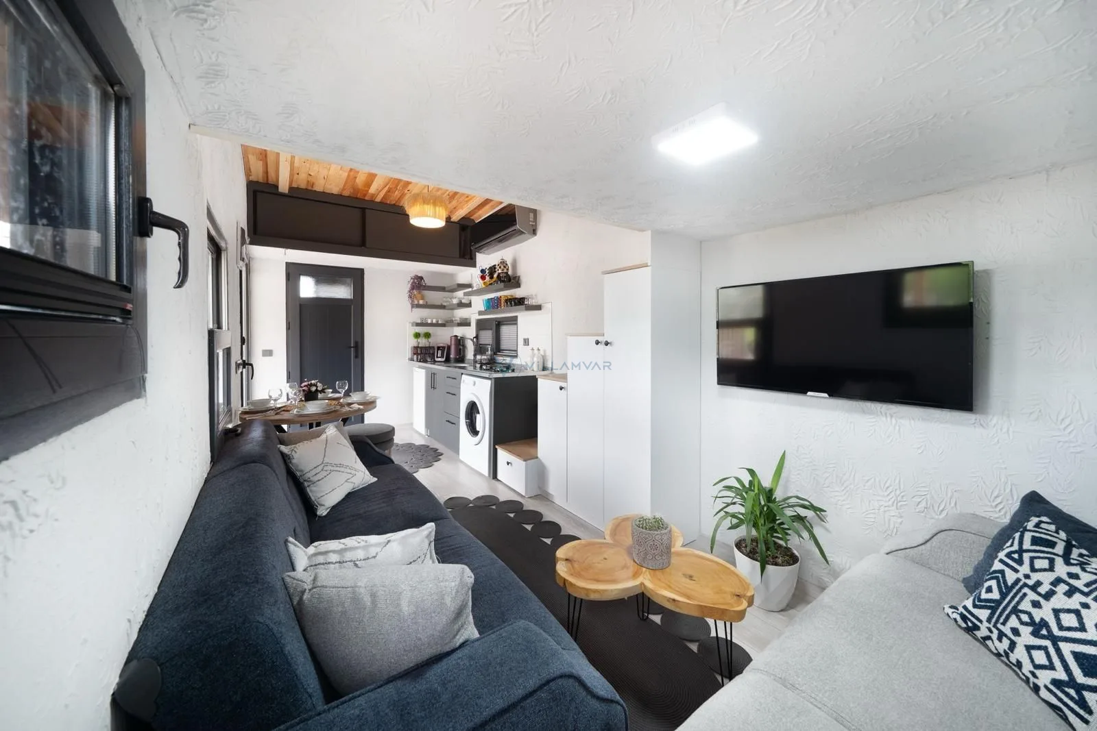 Relaxx Tiny House Villa