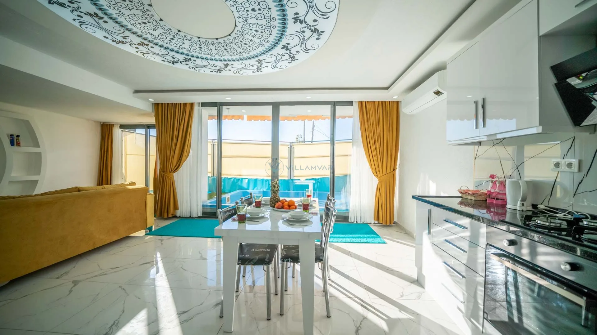 Villa Spring 2
