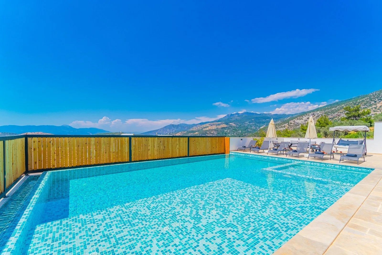 Villa Sea Pro