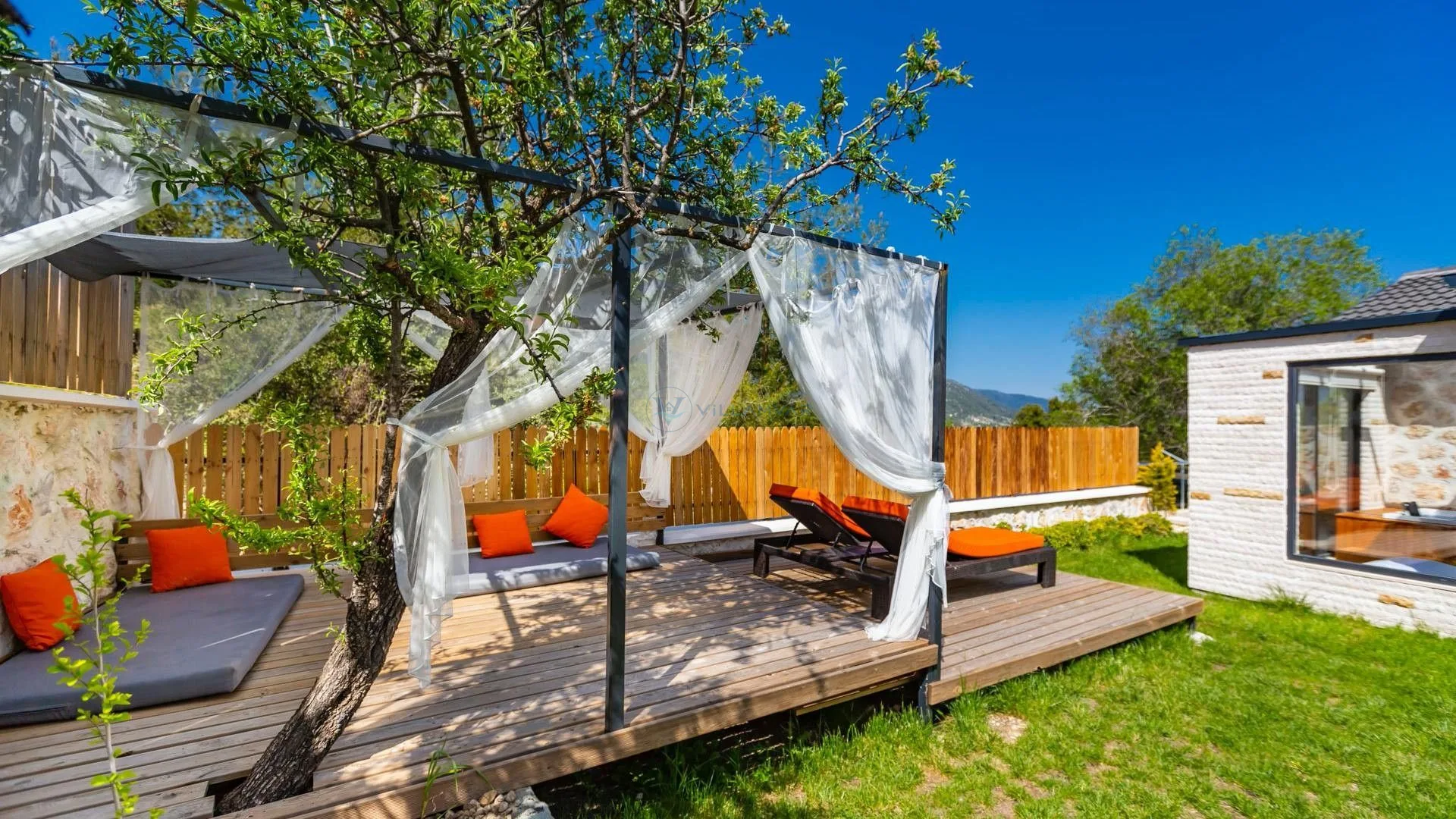 Villa Moonhouse