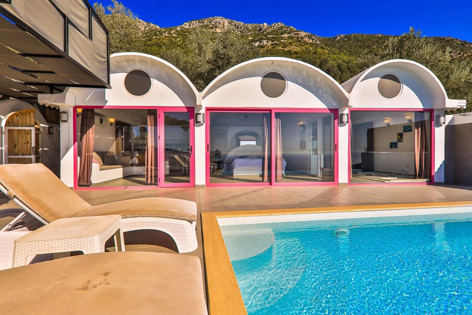 Villa Roxsy 2
