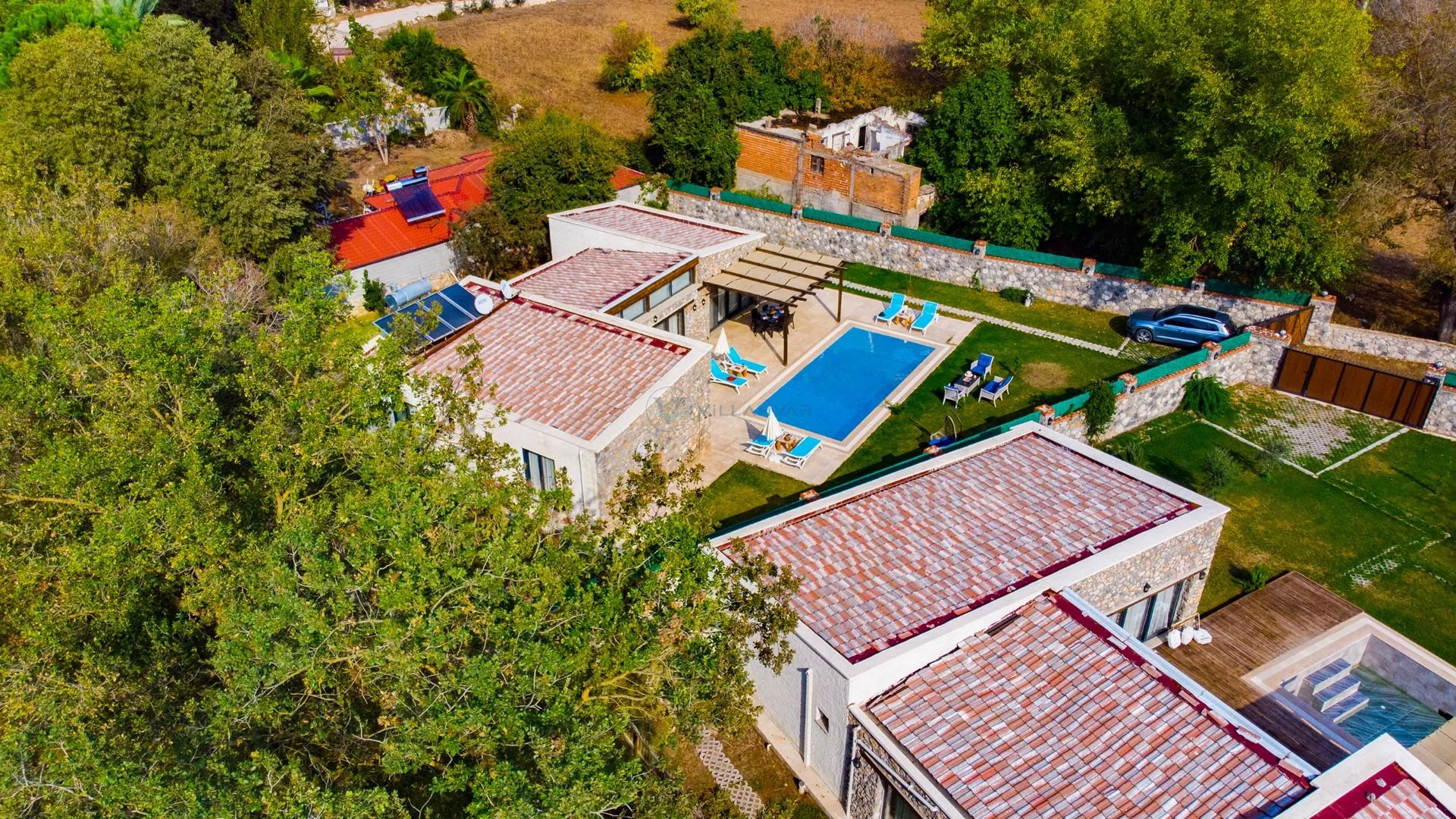 Villa Eterna