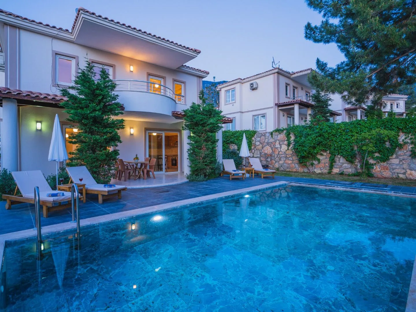 Villa Wonderful 2