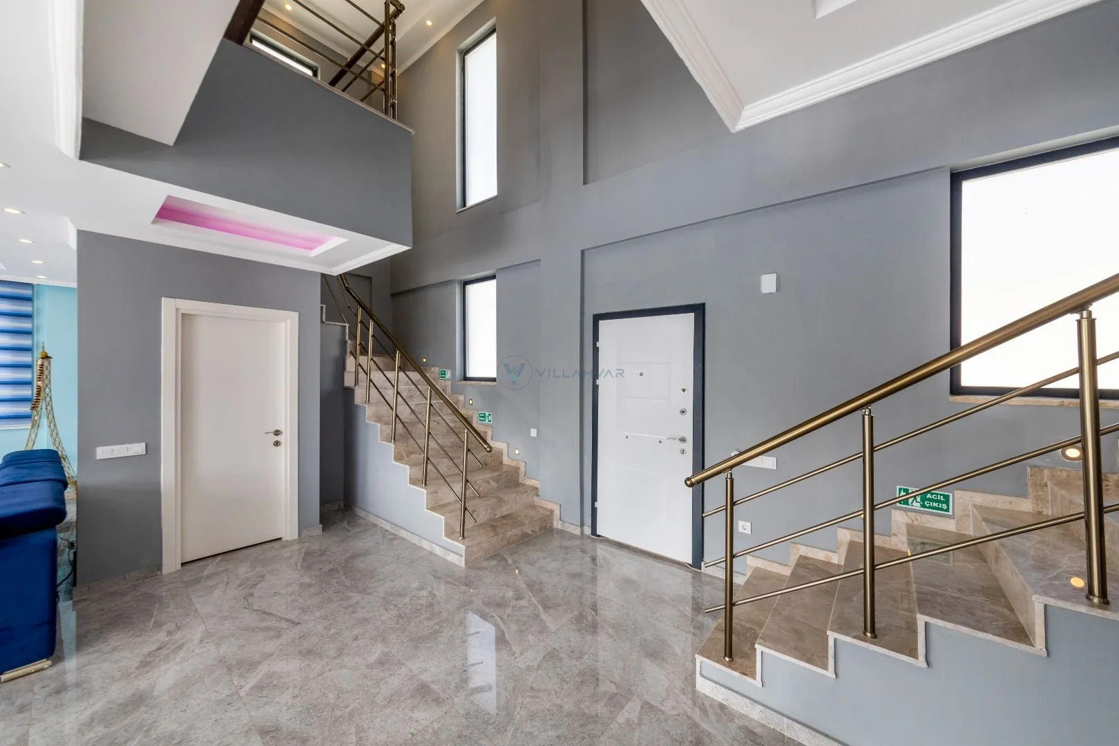 Villa Pilot