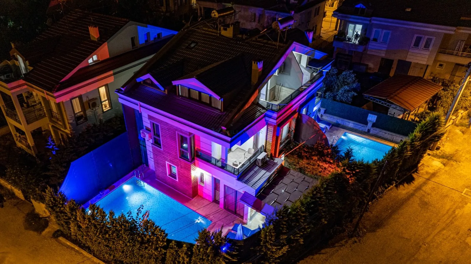 İlker Villaları Batı