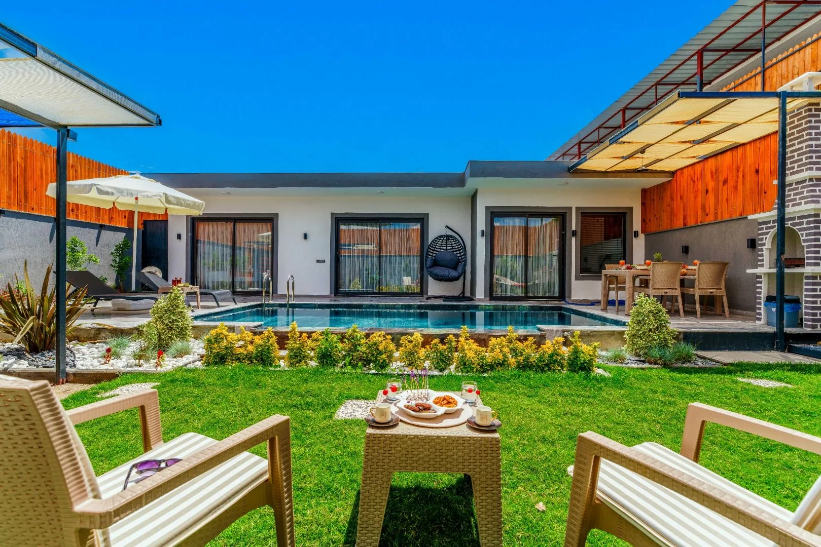 Villa Eylül Duo