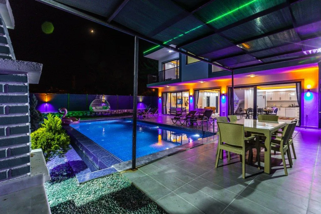 Villa Last Summer