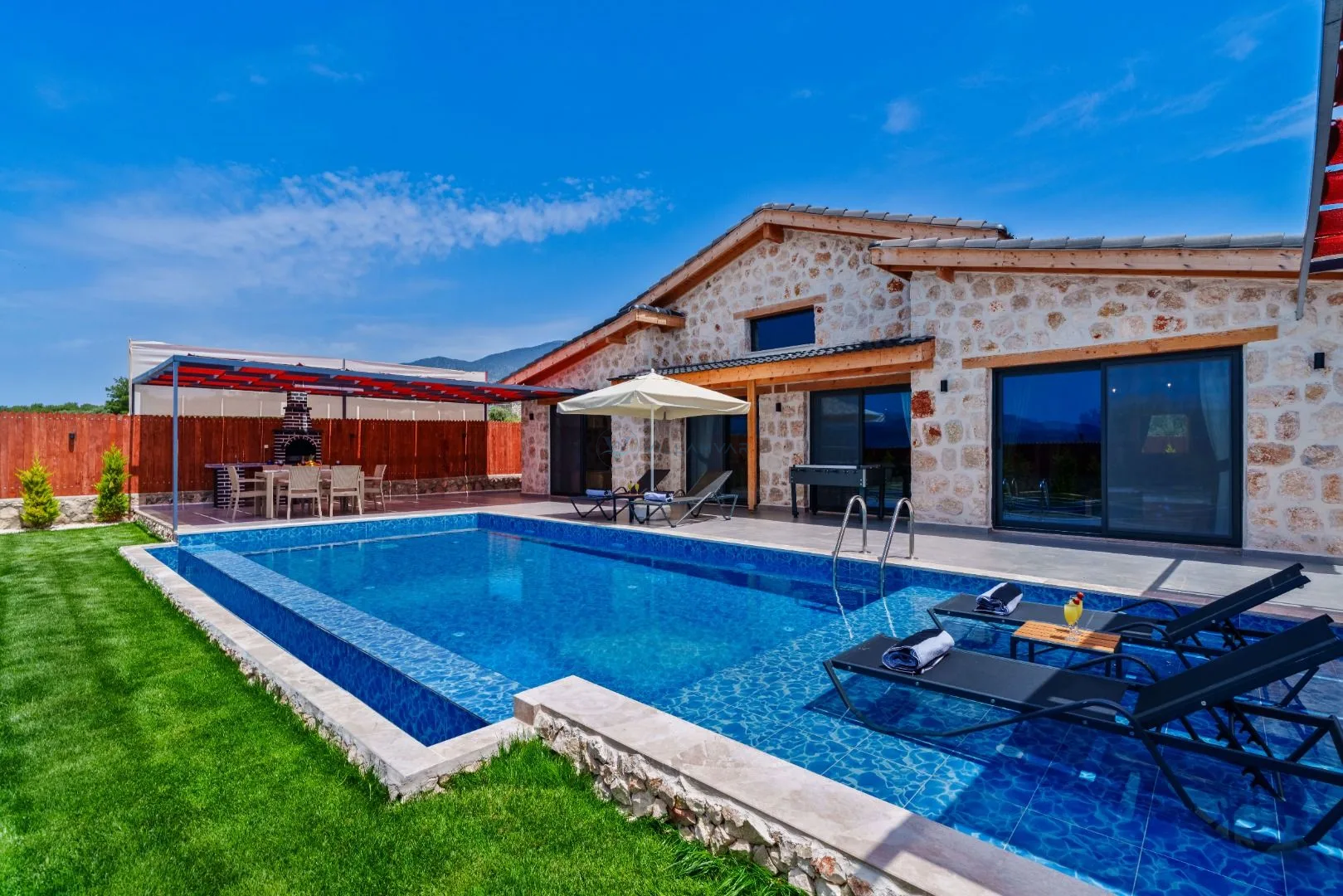 Villa Eşref Rüya