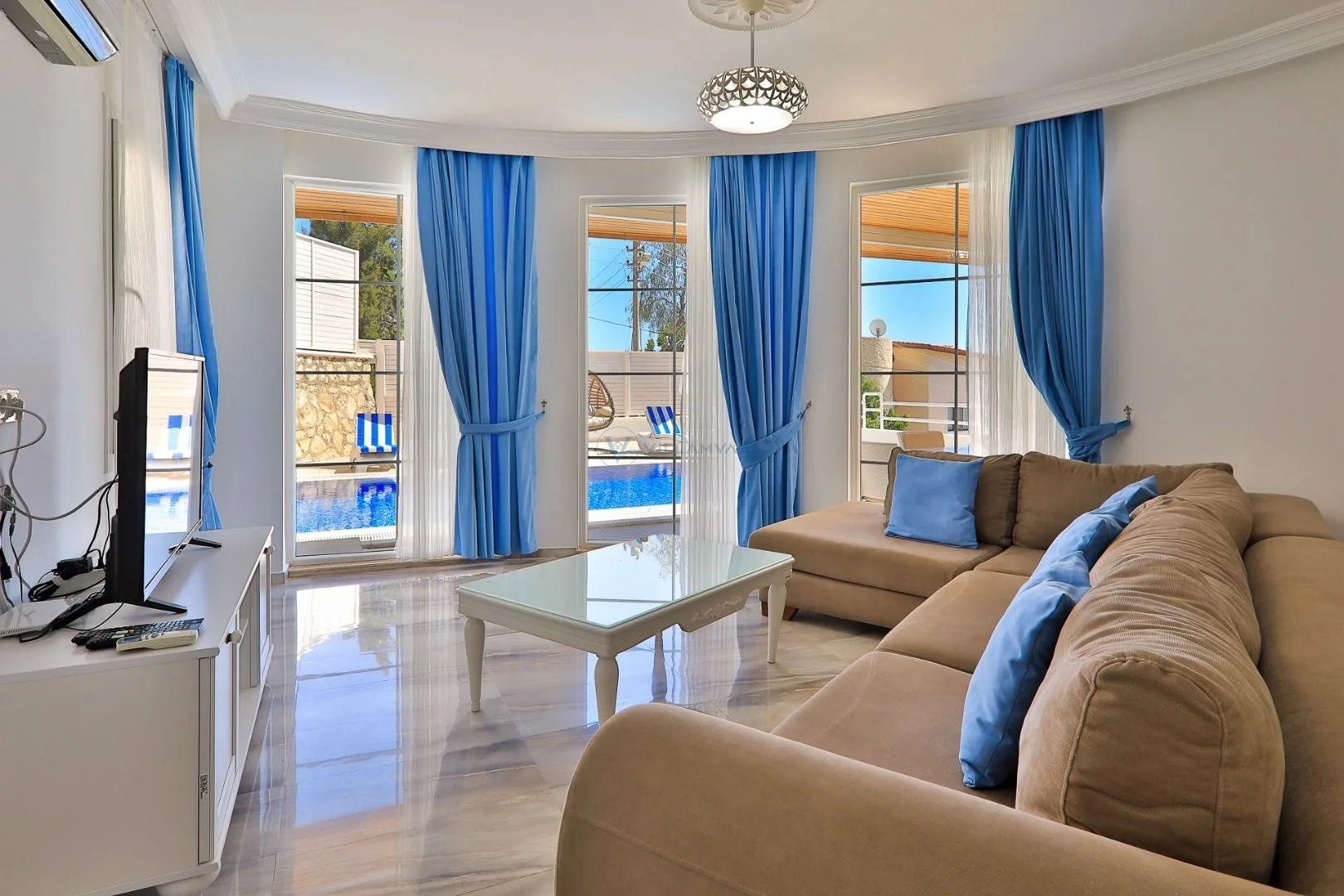 Villa Bitcoin